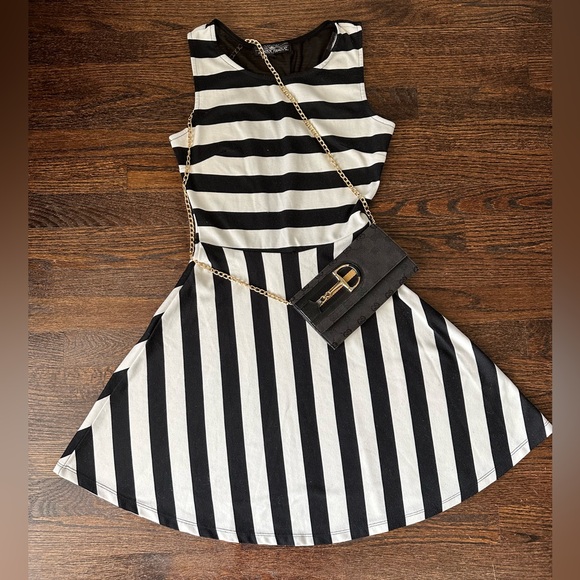 Cute Almost Famous Stripes skater dress S - Picture 1 of 4